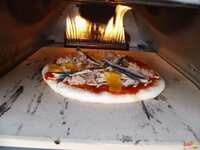 02_Pizza_im_Ofen.jpg
