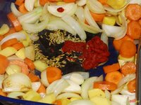 05_Fenchelsaat_und_Tomatenmark.jpg 05_Fenchelsaat_und_Tomatenmark.jpg