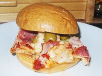22 Burger.jpg 22 Burger.jpg