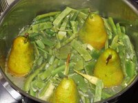 06_Birnen_reinsetzen.jpg 06_Birnen_reinsetzen.jpg