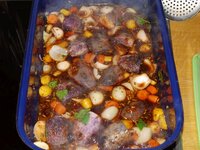 09_Mit_Rotwein_ablöschen.jpg 09_Mit_Rotwein_ablöschen.jpg