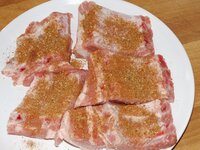 03_Ribs_Gewürzt.jpg 03_Ribs_Gewürzt.jpg