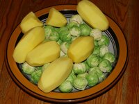 01_Rosenkohl+Kartoffeln.jpg 01_Rosenkohl+Kartoffeln.jpg