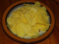 02_Kartoffeln_gehobelt.jpg 02_Kartoffeln_gehobelt.jpg