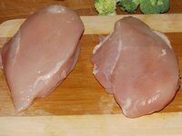 06_Hähnchenbrust_gefüllt.jpg 06_Hähnchenbrust_gefüllt.jpg