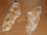 06_Gesalzen_gepfeffert_und_mit_Chili_bestäubt.jpg 06_Gesalzen_gepfeffert_und_mit_Chili_bestäubt.jpg
