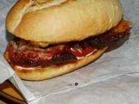 17_Burger_fertig.jpg 17_Burger_fertig.jpg