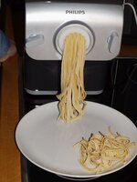 02_Pasta_maker_Linguine2.jpg 02_Pasta_maker_Linguine2.jpg