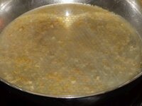 08_Fischfond_angießen.jpg 08_Fischfond_angießen.jpg