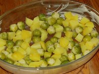 04_Kartoffeln+Rosenkohl_in_der_Auflaufform.jpg 04_Kartoffeln+Rosenkohl_in_der_Auflaufform.jpg