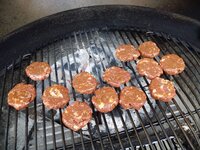 07_Hackbällchen_auf_dem_Grill.jpg 07_Hackbällchen_auf_dem_Grill.jpg