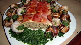 Maultasche im Speckmantel gegrillt (17).jpg