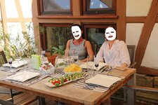 4-tisch-jpg.jpg 4-tisch-jpg.jpg