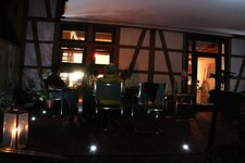 21-umfeld-tisch-jpg.jpg 21-umfeld-tisch-jpg.jpg
