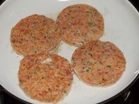 10_Patties_in_der_Pfanne.jpg 10_Patties_in_der_Pfanne.jpg
