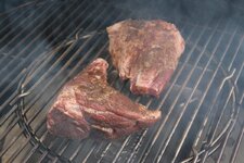 3-haxen-auf-grill-jpg.jpg 3-haxen-auf-grill-jpg.jpg