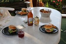 19-tisch-jpg.jpg 19-tisch-jpg.jpg