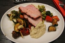 33-teller-mit-fleisch-jpg.jpg 33-teller-mit-fleisch-jpg.jpg