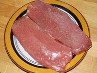 04_Lammlachse_leicht_mit_Olivenöl_eingerieben.jpg 04_Lammlachse_leicht_mit_Olivenöl_eingerieben.jpg