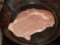 06_Ribeye_nach_sous_vide_in_die_Pfanne.jpg 06_Ribeye_nach_sous_vide_in_die_Pfanne.jpg