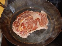07_heiß_angebraten.jpg 07_heiß_angebraten.jpg