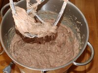 04_Mit_dem_K-Haken_zu_Brät_geschlagen.jpg 04_Mit_dem_K-Haken_zu_Brät_geschlagen.jpg