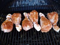13_Huk_auf_dem_Grill.jpg 13_Huk_auf_dem_Grill.jpg
