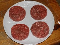 02_Patties_geformt.jpg 02_Patties_geformt.jpg