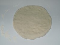 02_Pizza_geformt.jpg