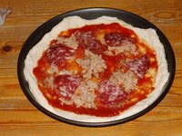03_Thunfisch_und_Salami.jpg 03_Thunfisch_und_Salami.jpg