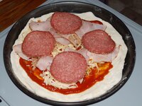 05_gekochter_Schinken_und_Salami.jpg 05_gekochter_Schinken_und_Salami.jpg