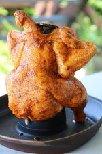 8-haehnchen-auf-halter-jpg.jpg 8-haehnchen-auf-halter-jpg.jpg