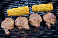 19-haehnchen-fertig-auf-grill-jpg.jpg 19-haehnchen-fertig-auf-grill-jpg.jpg