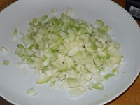 02_Zwiebeln_gewürfelt.jpg 02_Zwiebeln_gewürfelt.jpg